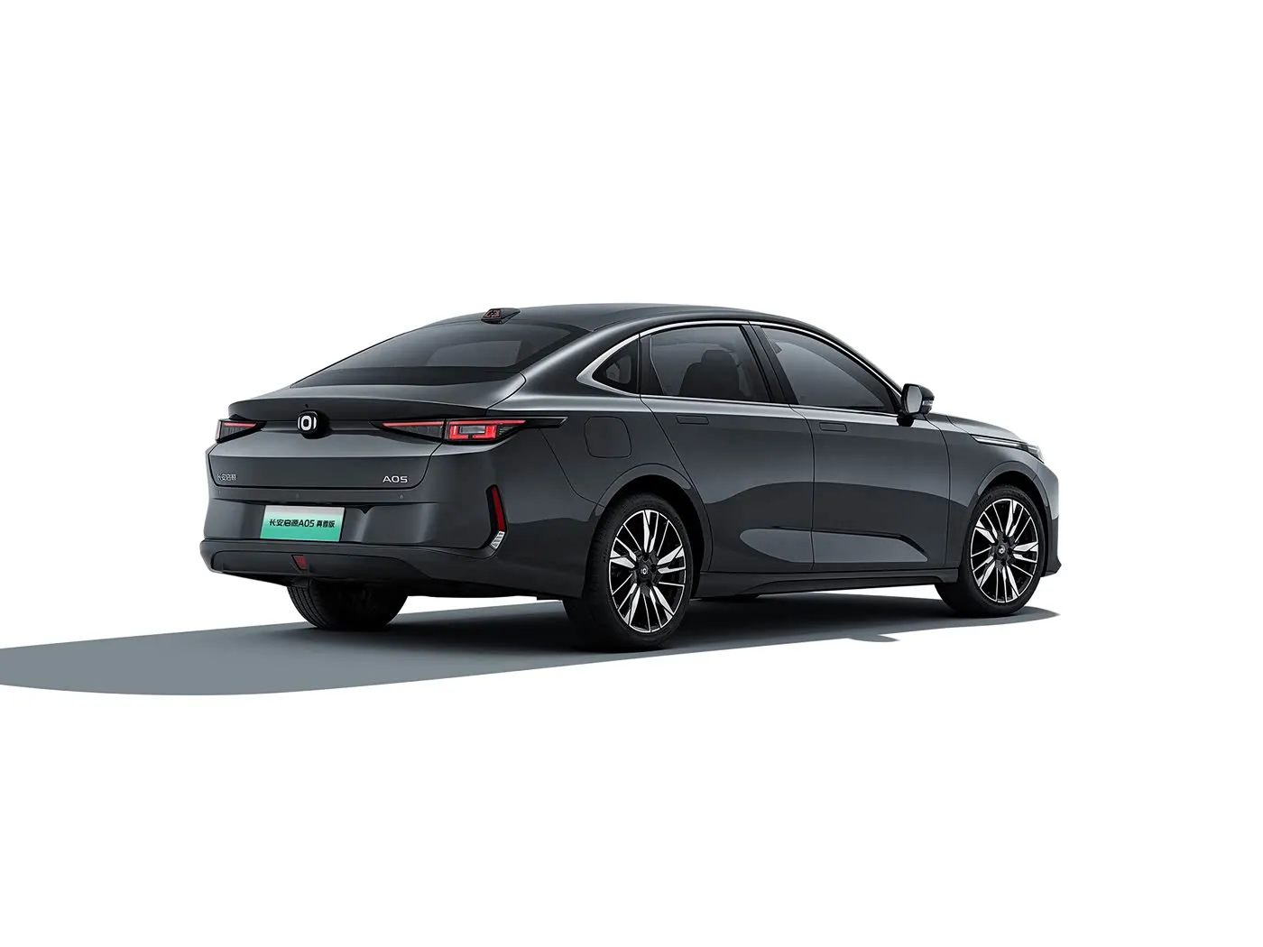 Changan Qiyuan A05 Imodoka Yera Imodoka Ibinyabiziga bishya bifite isuku yihuta hamwe na Hybrid Ev Motor ibumoso