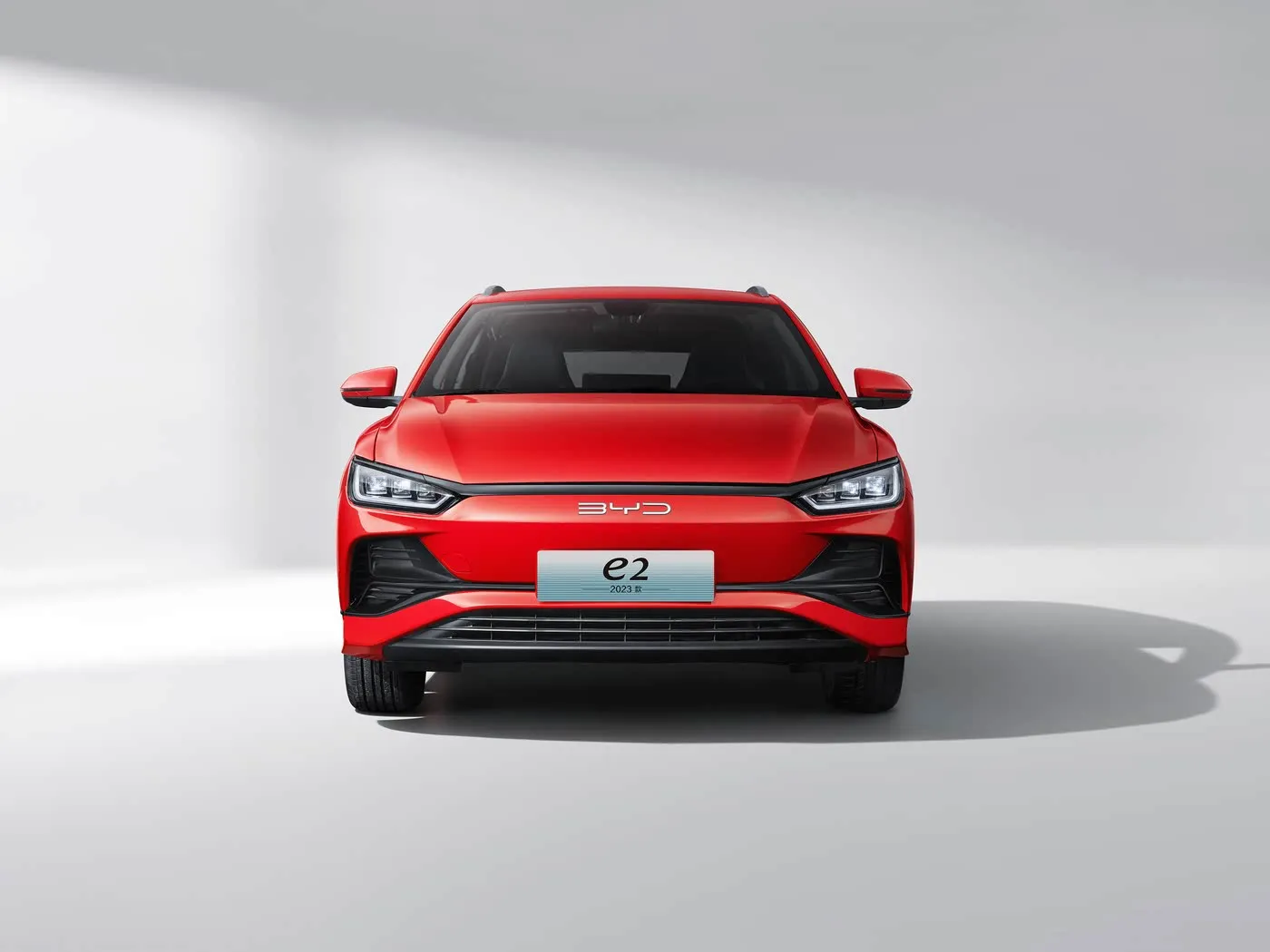 BYD E2 Amashanyarazi meza ya EV Sedan SUV Hatchback Ibumoso Imodoka hamwe na Batiri ya Litiyumu Moteri Yubushinwa bushya