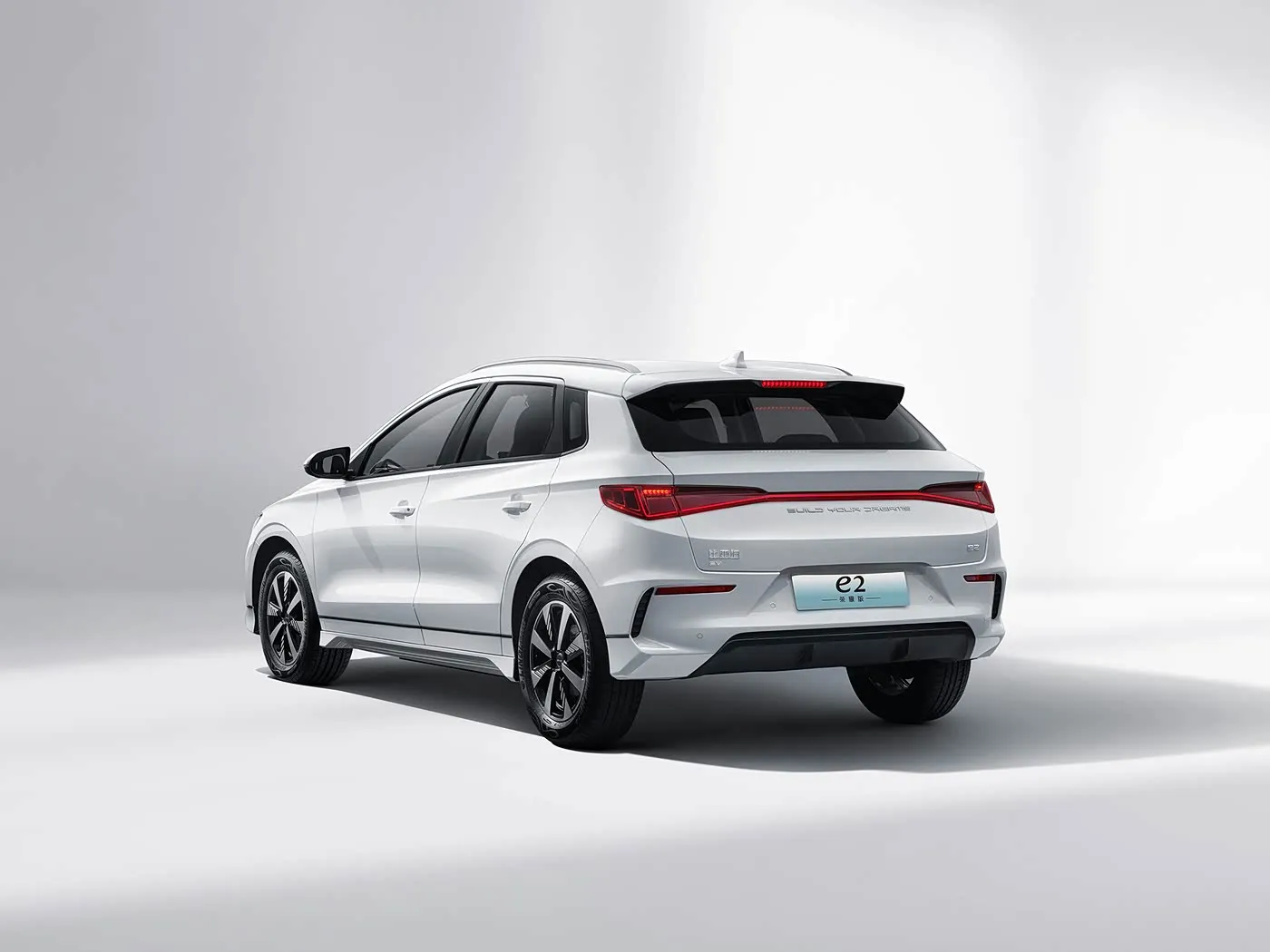 BYD E2 Amashanyarazi meza ya EV Sedan SUV Hatchback Ibumoso Imodoka hamwe na Batiri ya Litiyumu Moteri Yubushinwa bushya