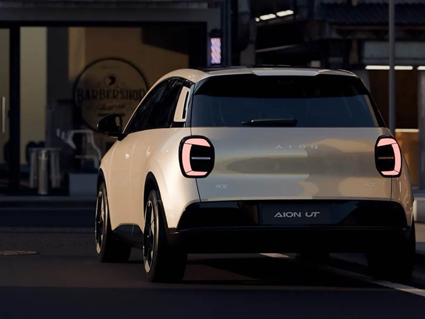 Ingufu nshya Amashanyarazi Yubusa Mini Hatchback Aion Ut Ut Hotbrid Hybrid Hybrid ev kuvaC