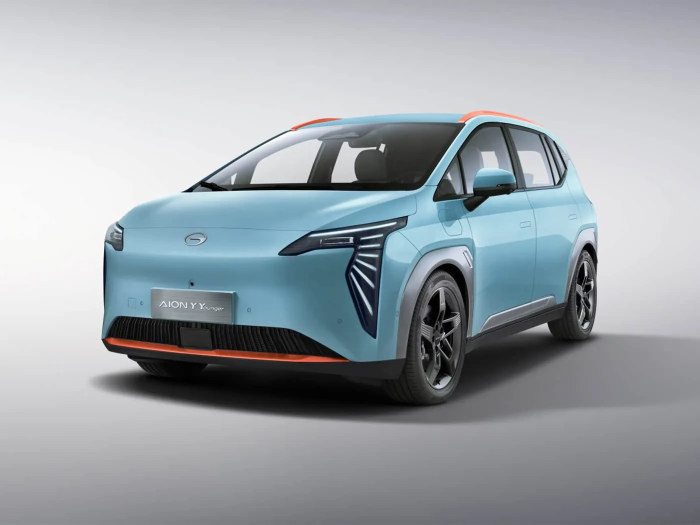 Gac Aion Y wongeyeho imodoka yamashanyarazi yubwenge Gutwara verisiyo 5-umuryango 5-intebe ev suv 150kw imodoka nshya yo kugurisha