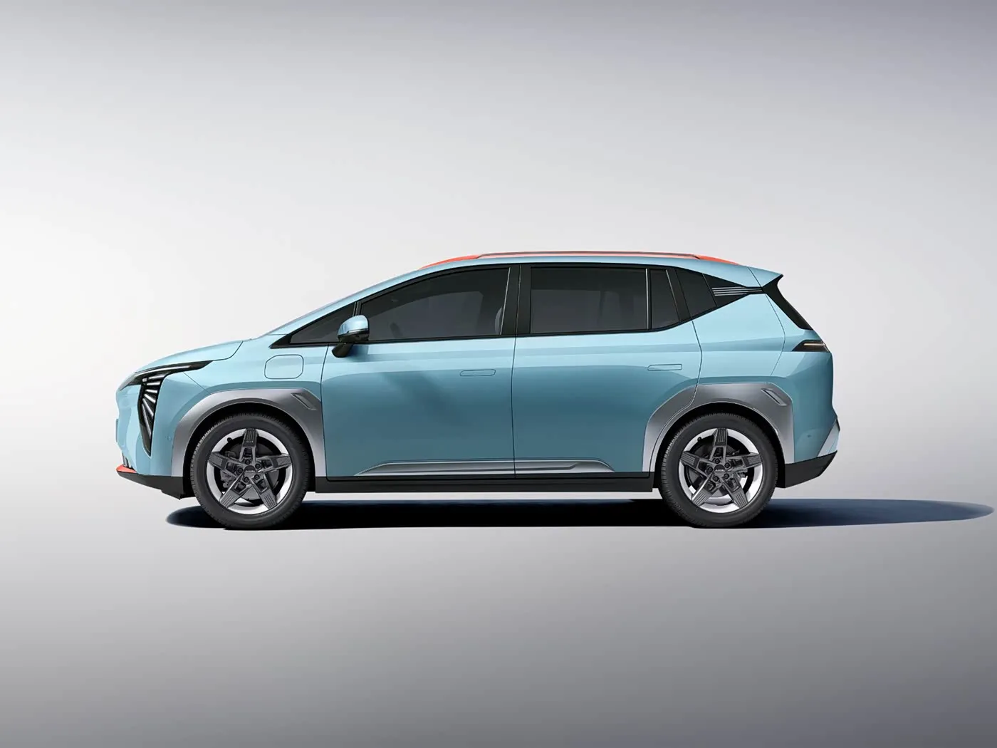 Gac Aion Y wongeyeho imodoka yamashanyarazi yubwenge Gutwara verisiyo 5-umuryango 5-intebe ev suv 150kw imodoka nshya yo kugurisha