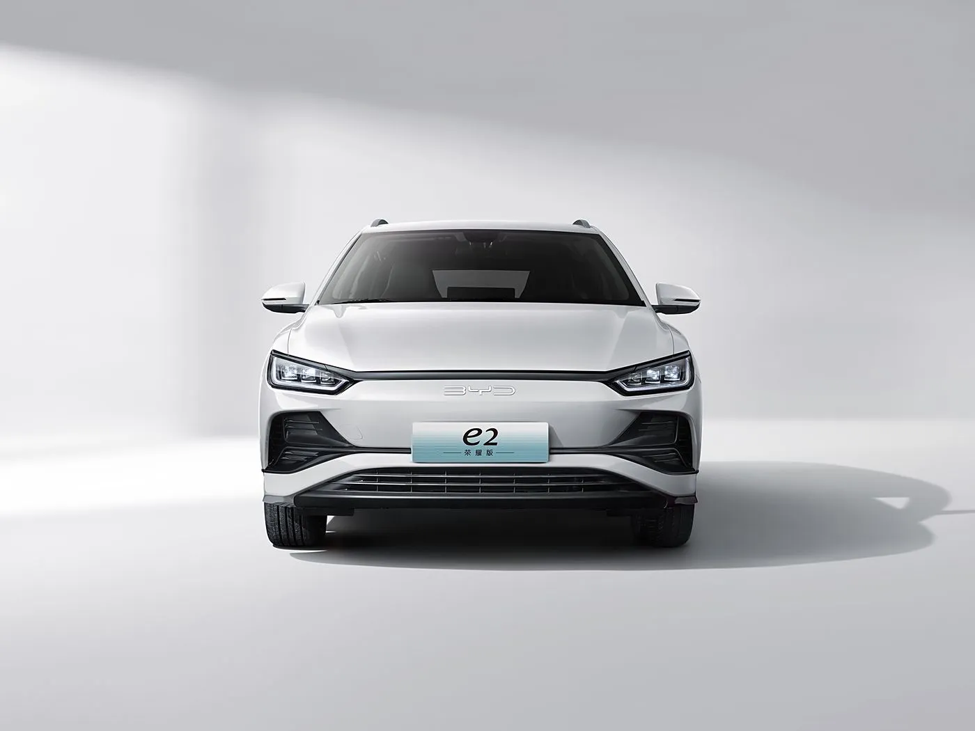BYD E2 Amashanyarazi meza ya EV Sedan SUV Hatchback Ibumoso Imodoka hamwe na Batiri ya Litiyumu Moteri Yubushinwa bushya