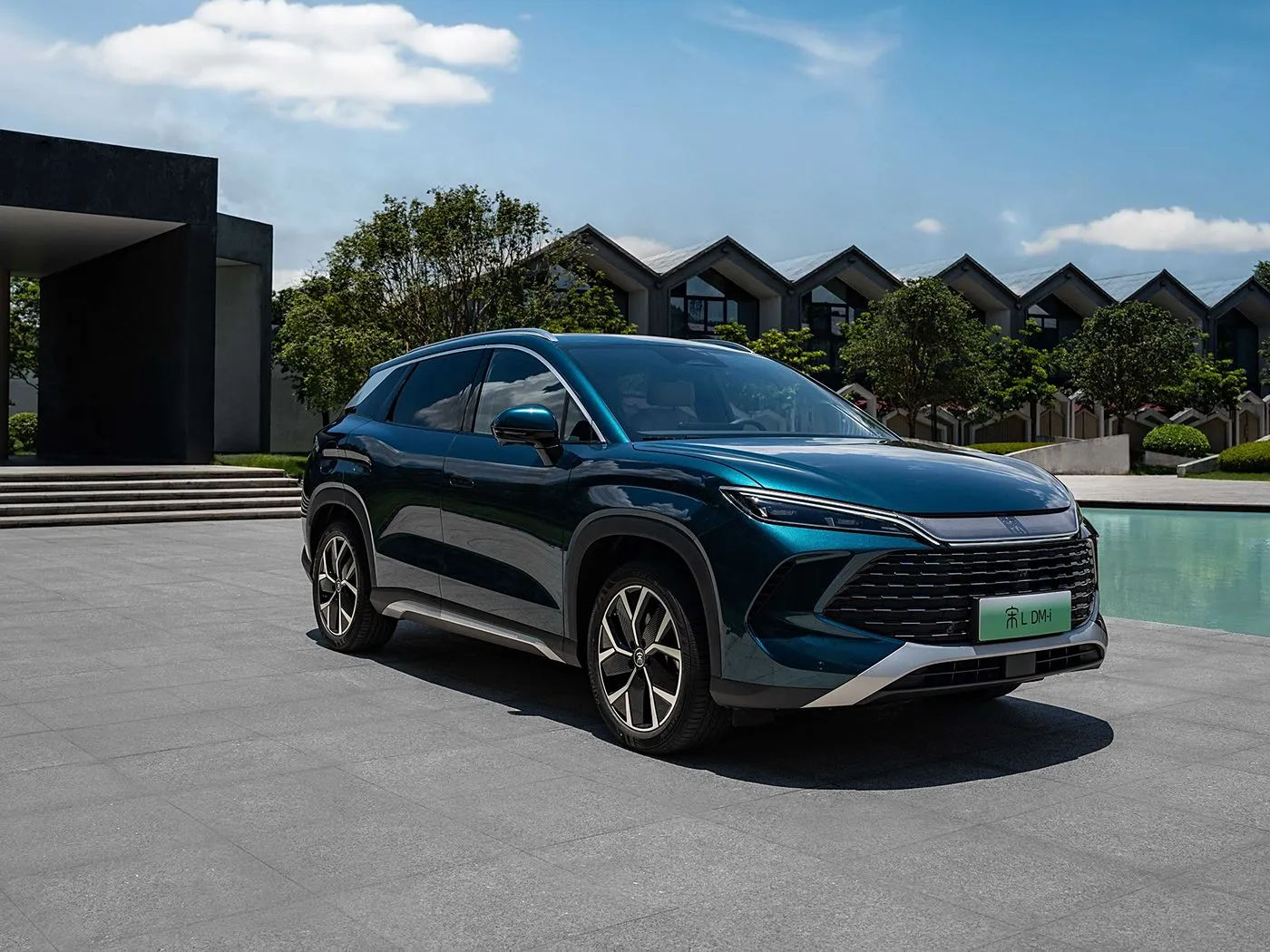 Byd Indirimbo l DM-I Compact Phev SUV Hav Range, Umuvuduko Mukuru Wihuta Ibinyabiziga Ibinyabiziga 2.0 Byashyushye 360 ° Kamera ya Panoramic