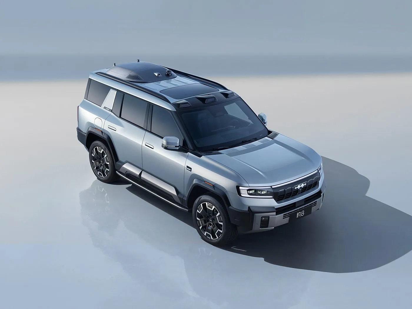 Byd Leopard 8 nziza phev suv 505hp yateye imbere kuri staf