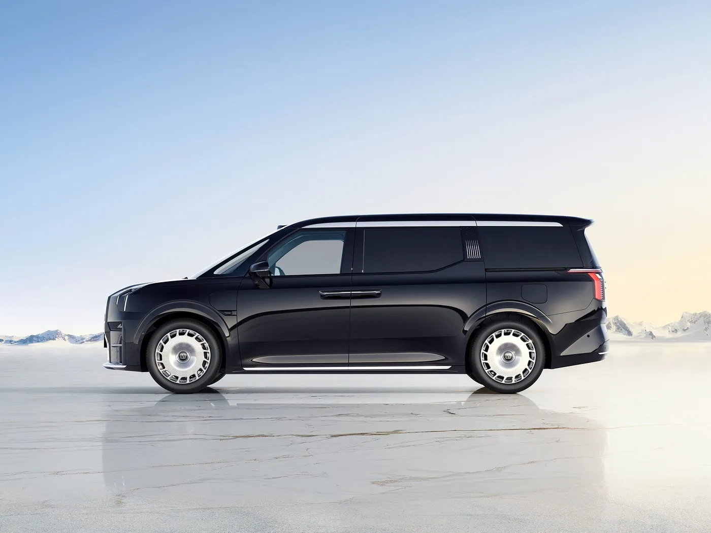 Zeeshr 009 Ibyiza Byinshi MPV Ingufu nshya Ultra Amashanyarazi meza