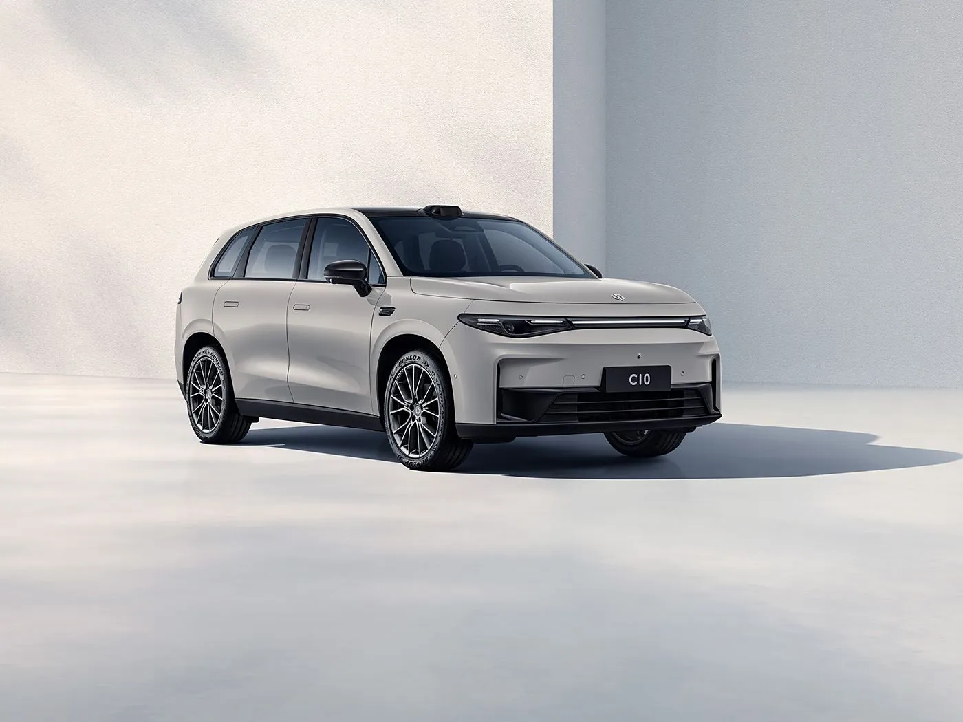 Leapmotor c10 hybrid yihuta-yihuta 4wd Amashanyarazi SUV 170km Urutonde rwibinyabiziga bishya byingufu mubushinwa