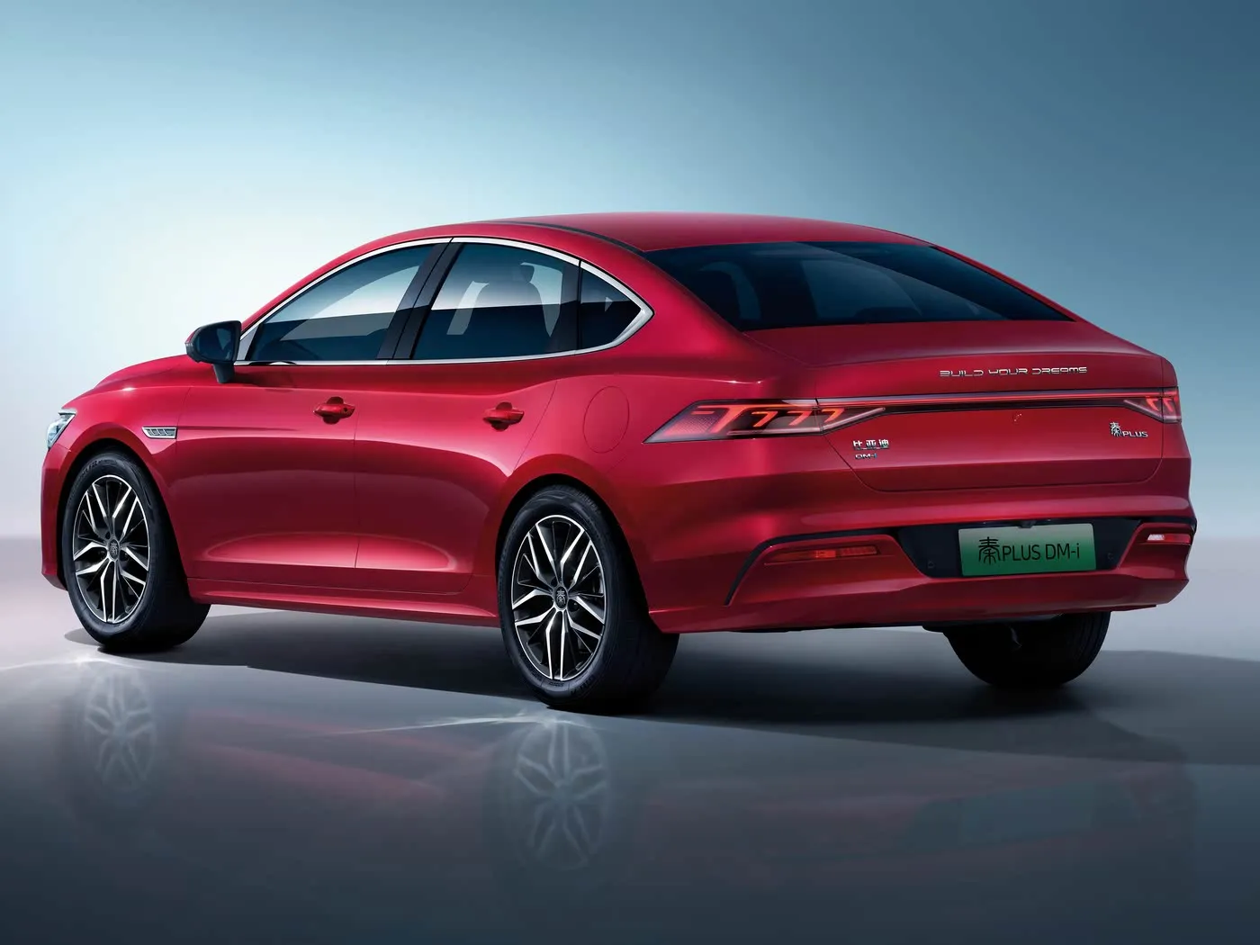 Byd Qing Plus Pros Amashanyarazi S Hybrid Imodoka Imodoka Imodoka Ingufu Zishya Imodoka Yazamutse Ev Motor Ibumoso Sreshani