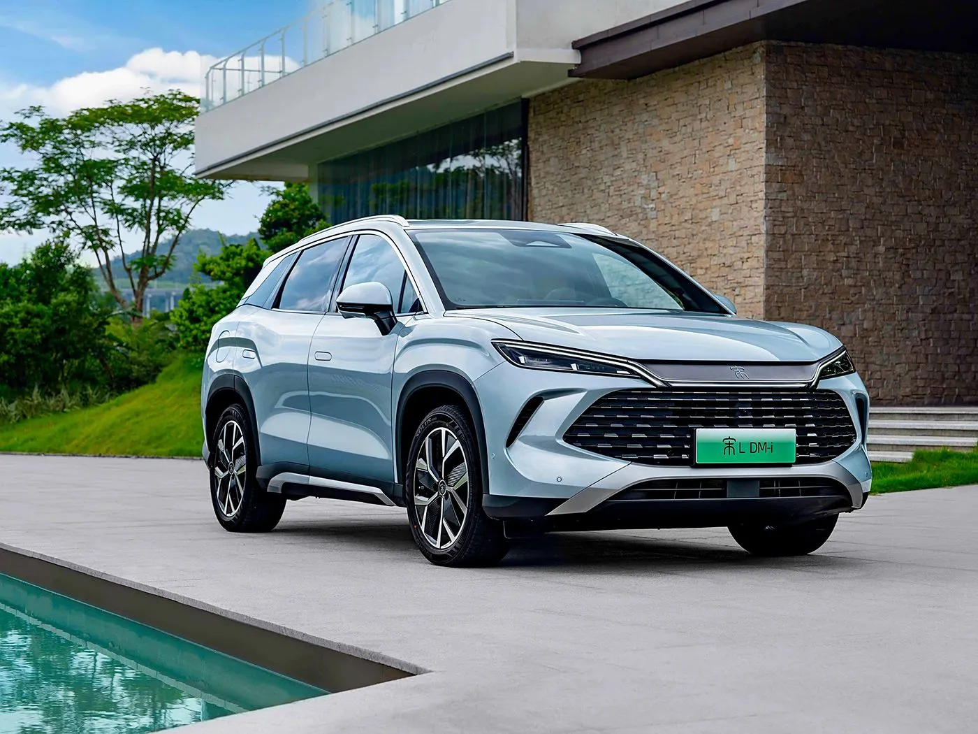 Byd Indirimbo l DM-I Compact Phev SUV Hav Range, Umuvuduko Mukuru Wihuta Ibinyabiziga Ibinyabiziga 2.0 Byashyushye 360 ° Kamera ya Panoramic