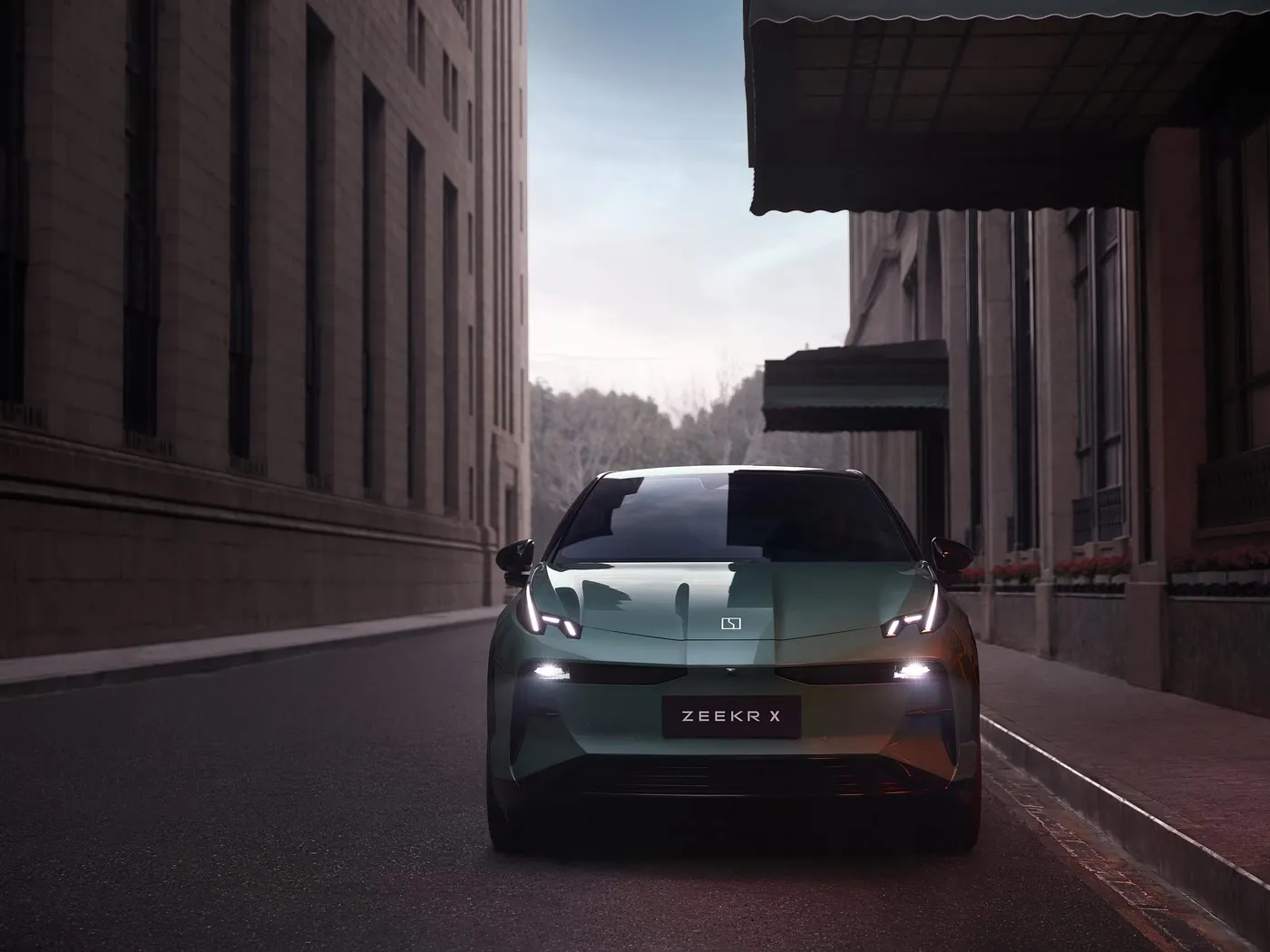 Agaciro keza ka suv kumafaranga Zekr X Amashanyarazi Ingufu Zibinyabiziga 190 Km / h