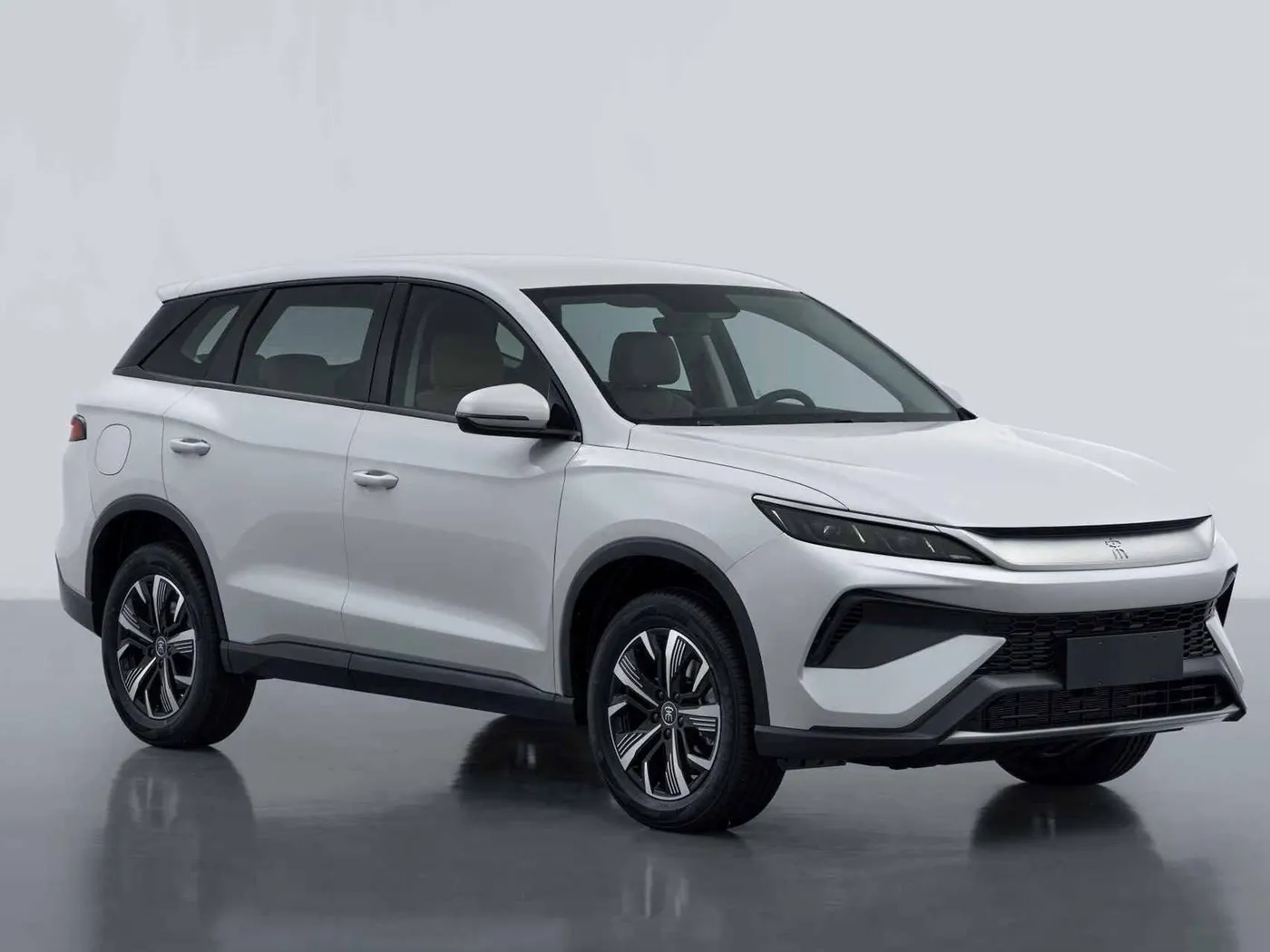 Imodoka 10 zambere zifite agaciro keza SUVs zo mu Bushinwa kureba muri 2026: Imashini zifite ubwenge, Gucomeka muri Hybride na SUV zo mu muryango ziva mu Bushinwa