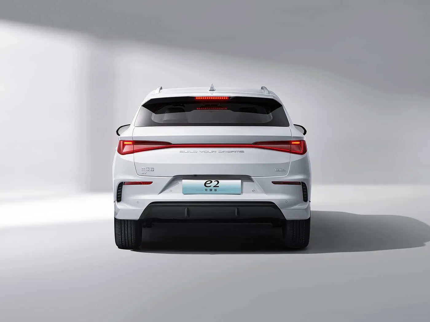 BYD E2 Amashanyarazi meza ya EV Sedan SUV Hatchback Ibumoso Imodoka hamwe na Batiri ya Litiyumu Moteri Yubushinwa bushya